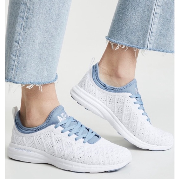 apl techloom phantom white